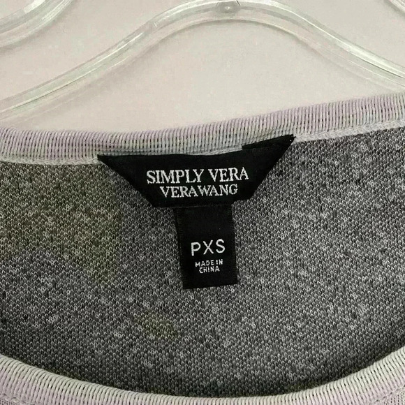 Womens Gray Blouse Asymmetrical Sweater Medium Simply Vera Wang Ombre Sweater - Picture 3 of 6